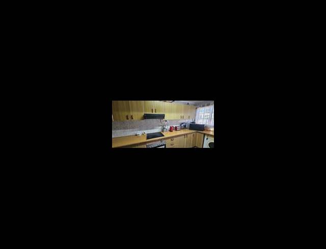 3 BEDROOM PROPERTY TO RENT IN ARBORETUM